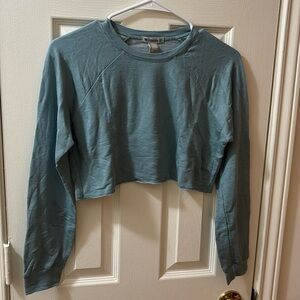 Cropped Forever 21 soft athletic top